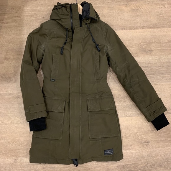 ✌️HOST PICK✌️ Aritzia TNA Bancroft Parka - Picture 6 of 12